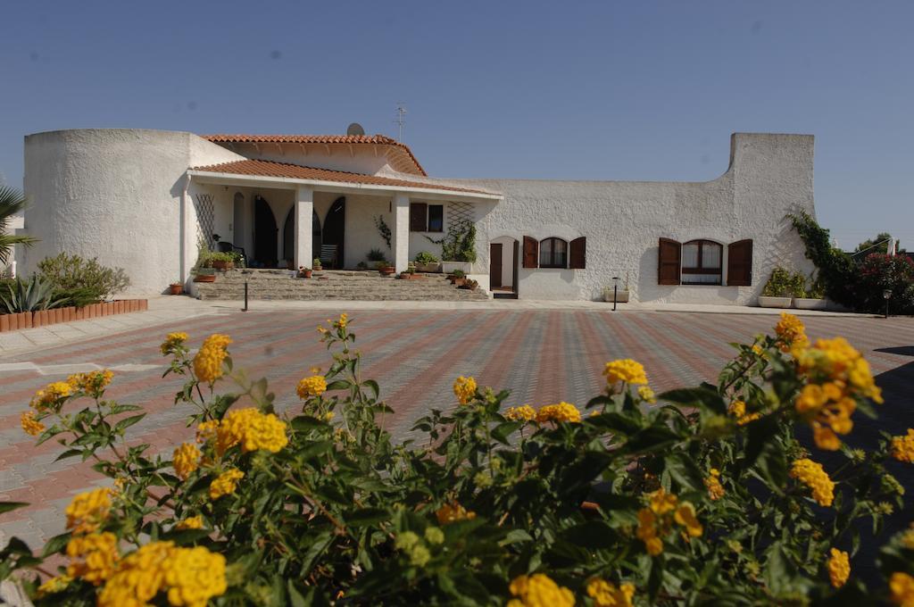 Il Melo Residence Porto Torres Luaran gambar
