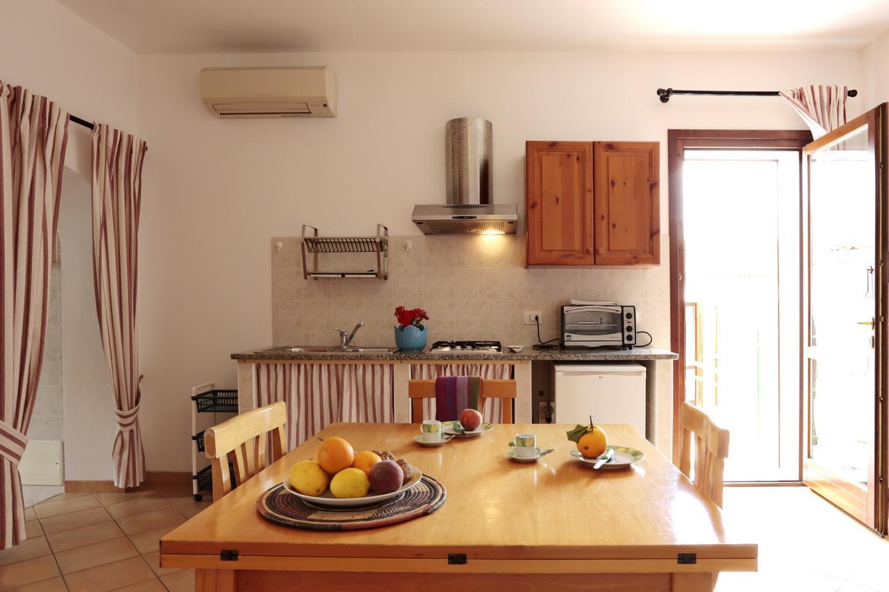 Il Melo Residence Porto Torres Luaran gambar